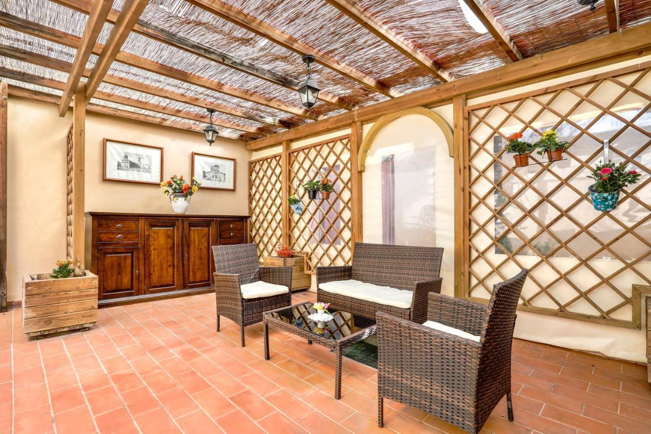Antica Residenza Santa Chiara -City Center Lucca Ngoại thất bức ảnh