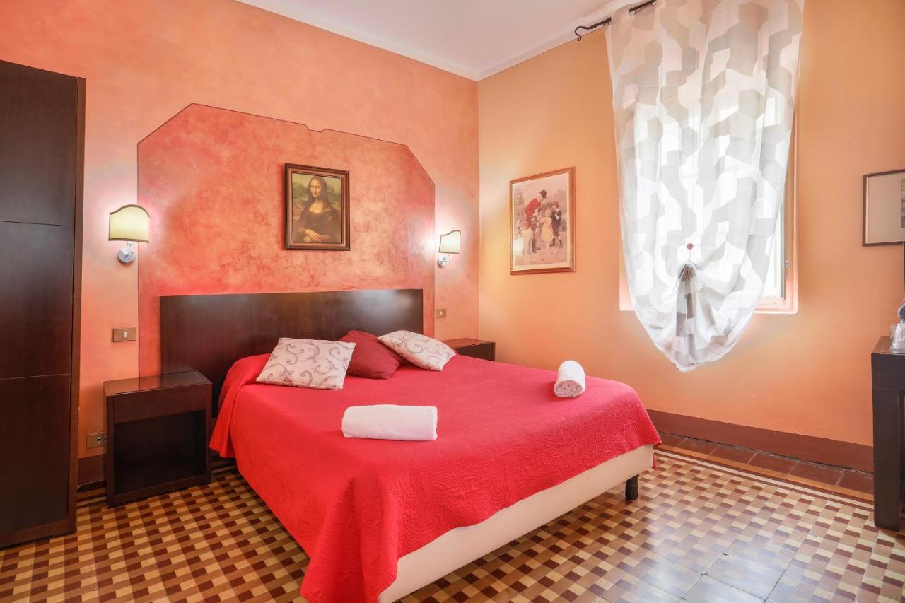 Antica Residenza Santa Chiara -City Center Hotel Lucca Ngoại thất bức ảnh