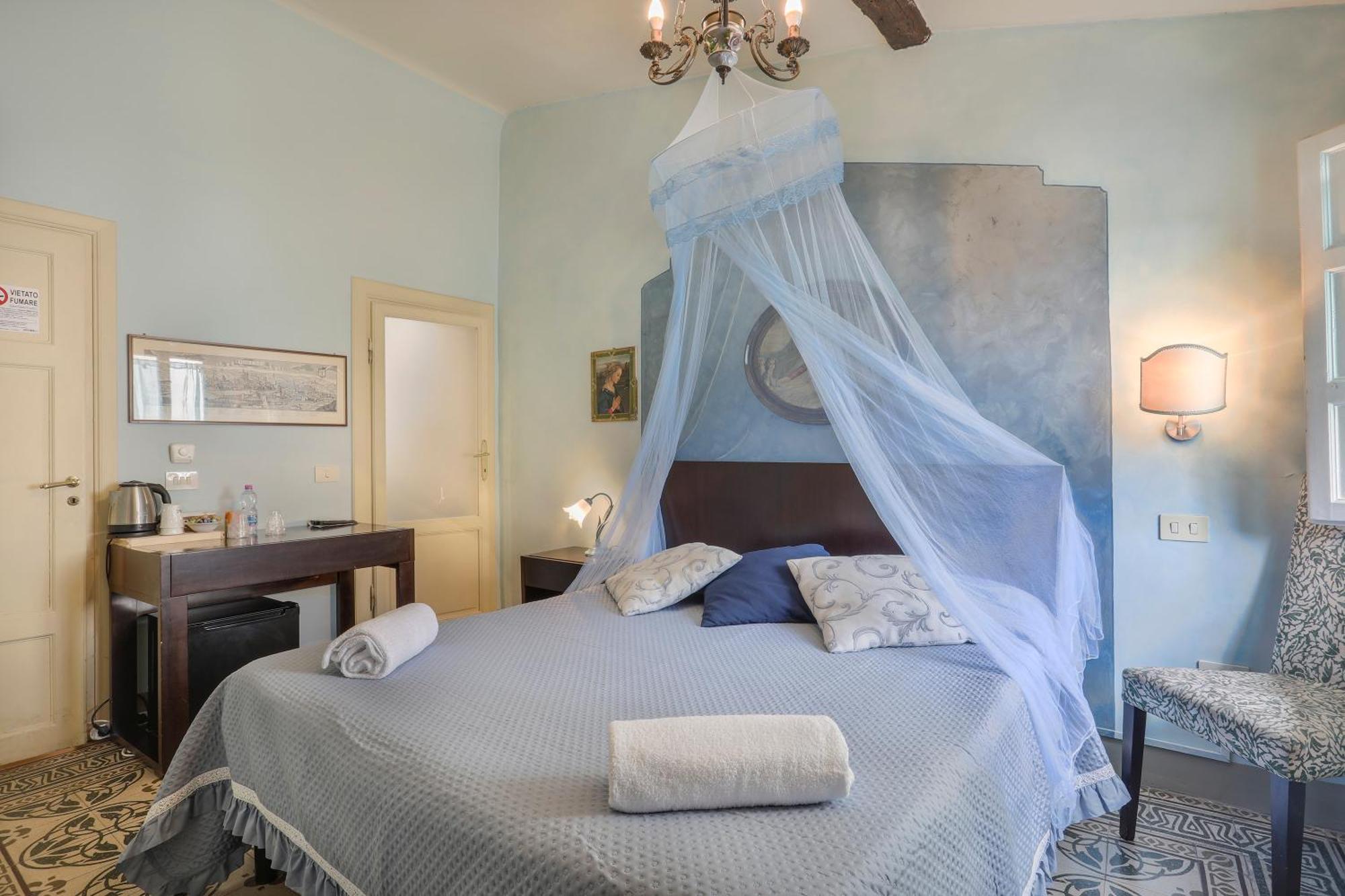 Antica Residenza Santa Chiara -City Center Lucca Ngoại thất bức ảnh