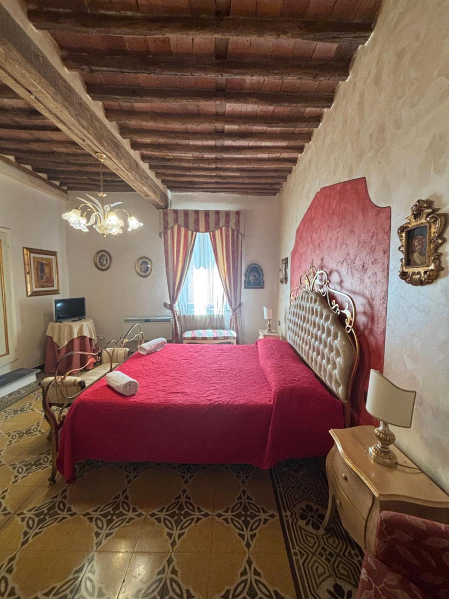 Antica Residenza Santa Chiara -City Center Lucca Ngoại thất bức ảnh